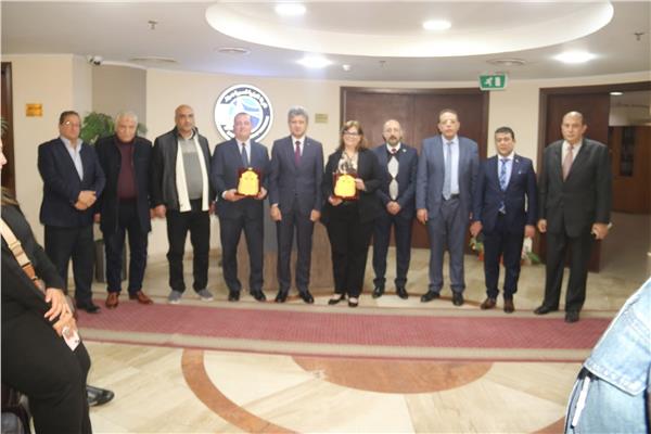 محافظ دمياط: طفرة غير مسبوقة في قطاع الطرق والبنية التحتية